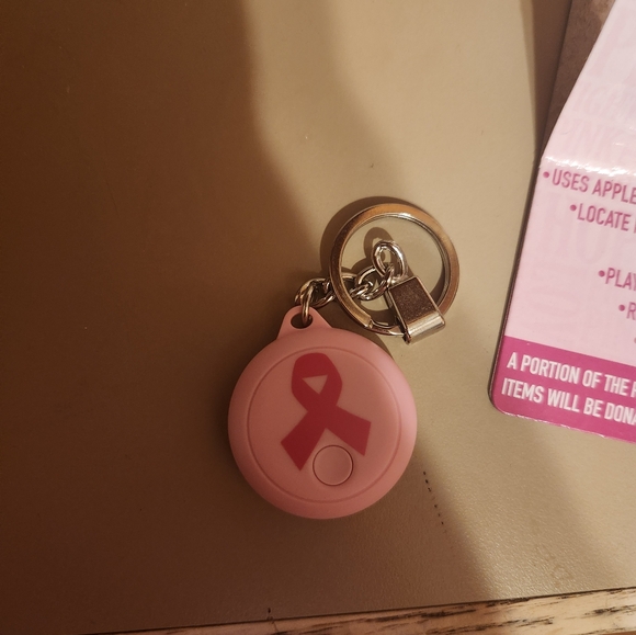 Keychain Tracking Device - Picture 8 of 9